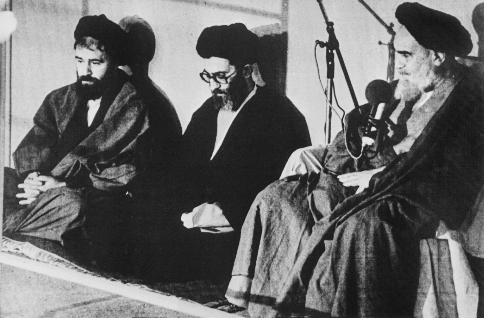 IRAN-POLITICS-KHAMENEI-KHOMEINI