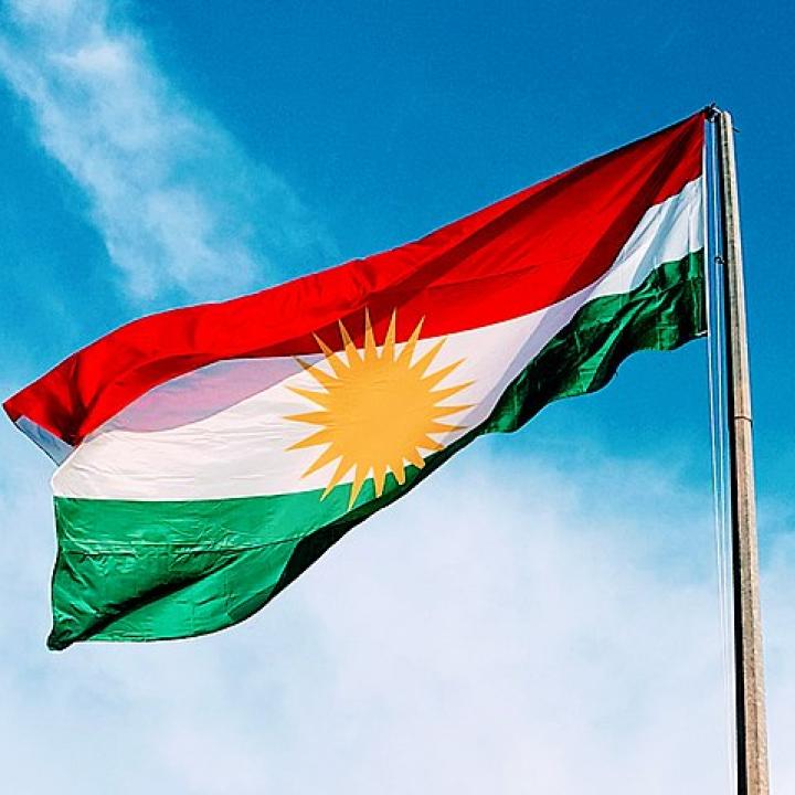 640px-Flag_of_Kurdistan_2