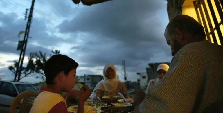 eyJrZXkiOiJpbWFnZXMvR2V0dHlJbWFnZXMtNzIwMTg1ODcuanBnIn0=