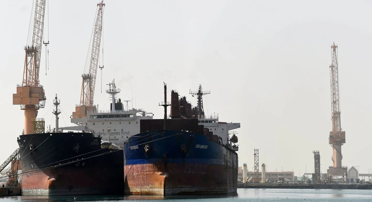 eyJrZXkiOiJpbWFnZXMvRHVxbS1wb3J0LUdldHR5SW1hZ2VzLTEyMzgxODQxNTMuanBnIn0=