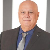ياسر علي أسعد